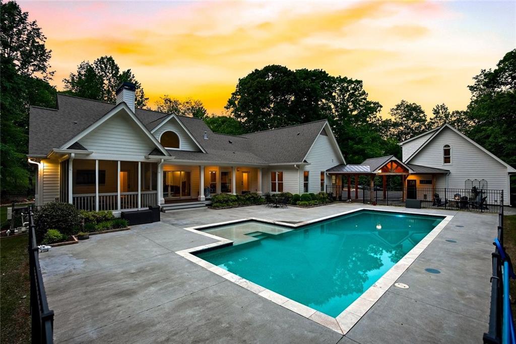 7246 Plantation Lane