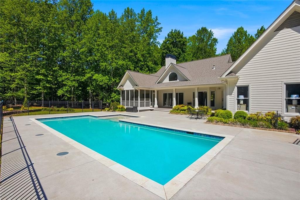 7246 Plantation Lane