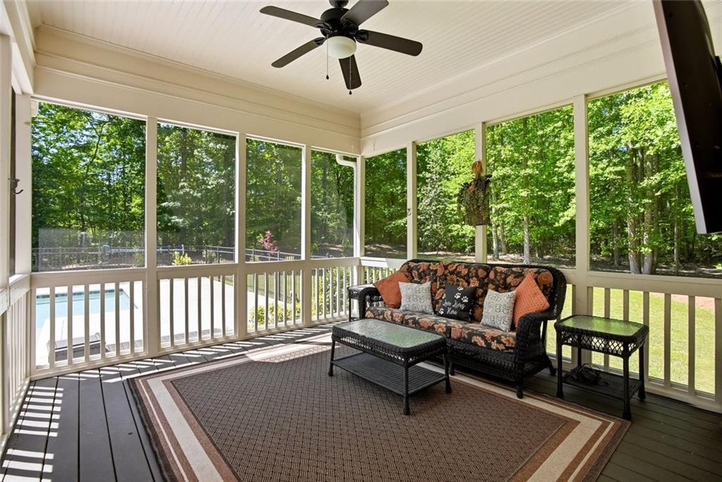 7246 Plantation Lane
