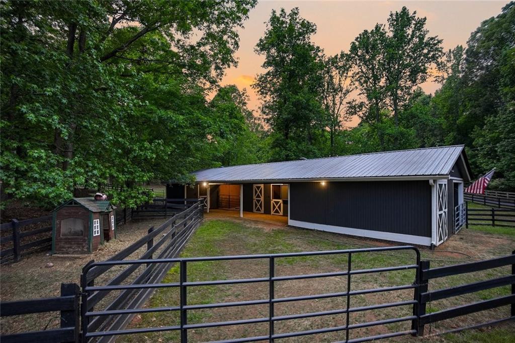 7246 Plantation Lane