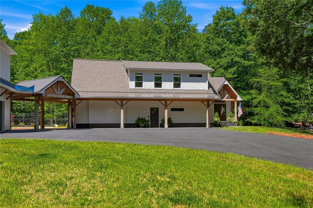 7246 Plantation Lane