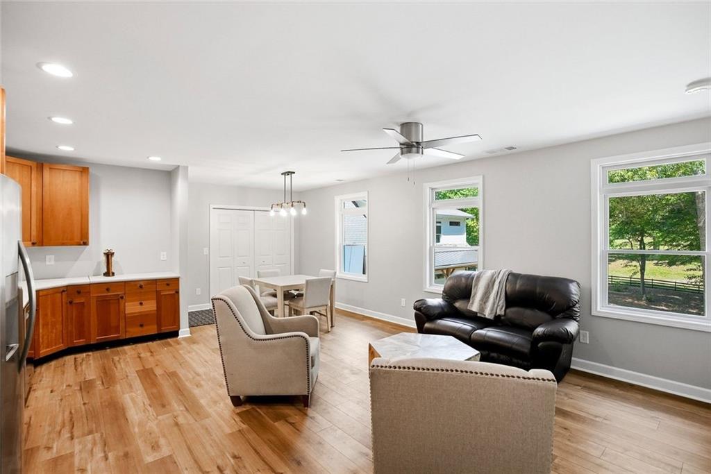 7246 Plantation Lane