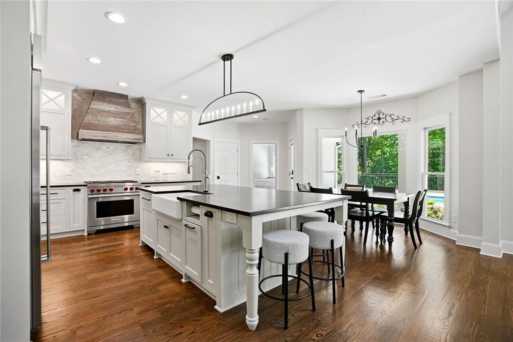 7246 Plantation Lane