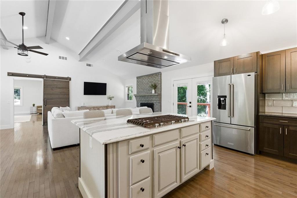 225 Jayne Ellen Way