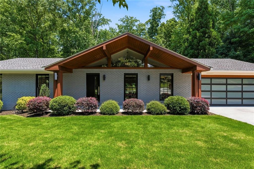 225 Jayne Ellen Way
