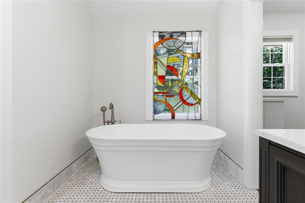 225 Jayne Ellen Way
