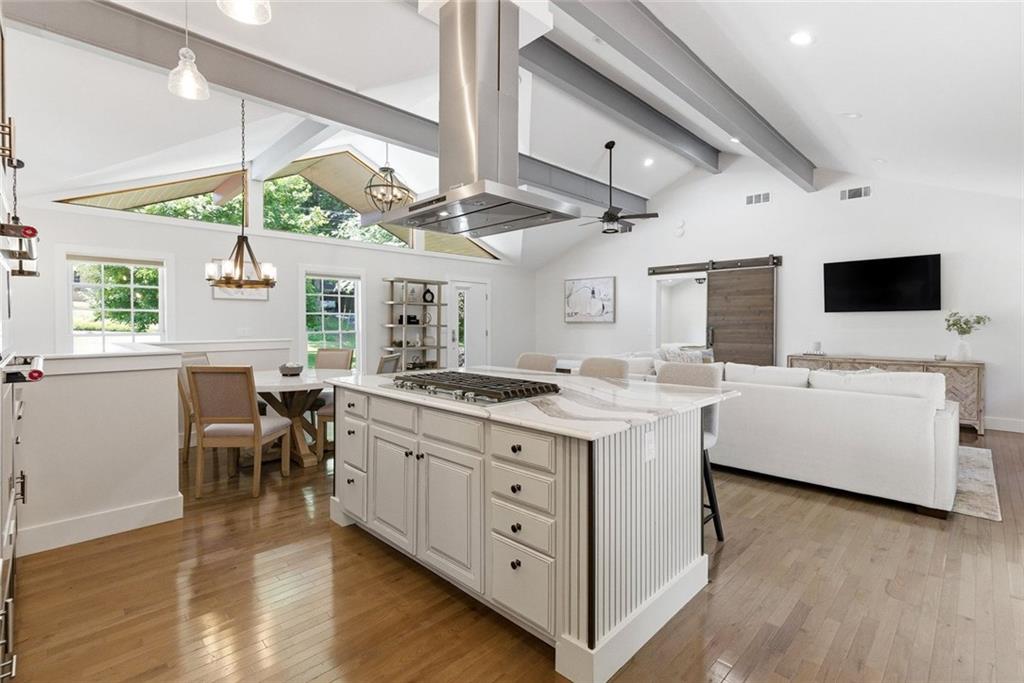 225 Jayne Ellen Way