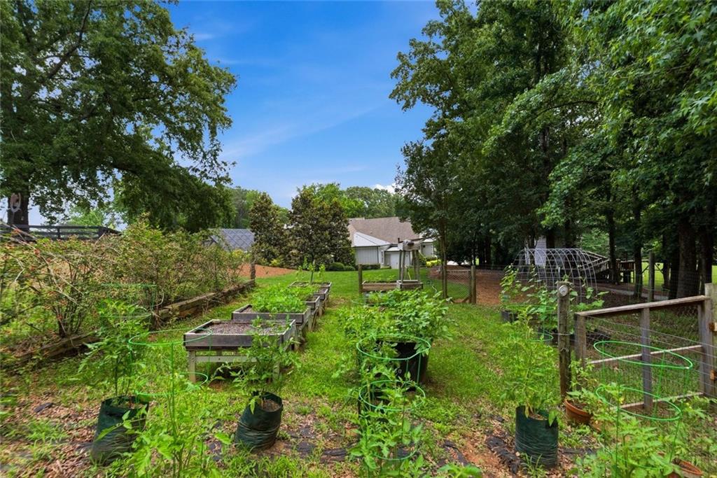 5135 Howard Road