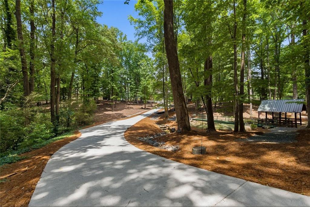 5135 Howard Road