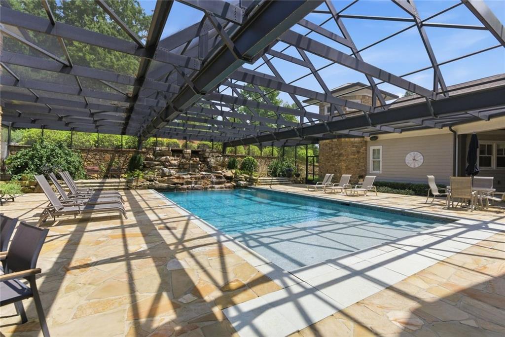 5135 Howard Road
