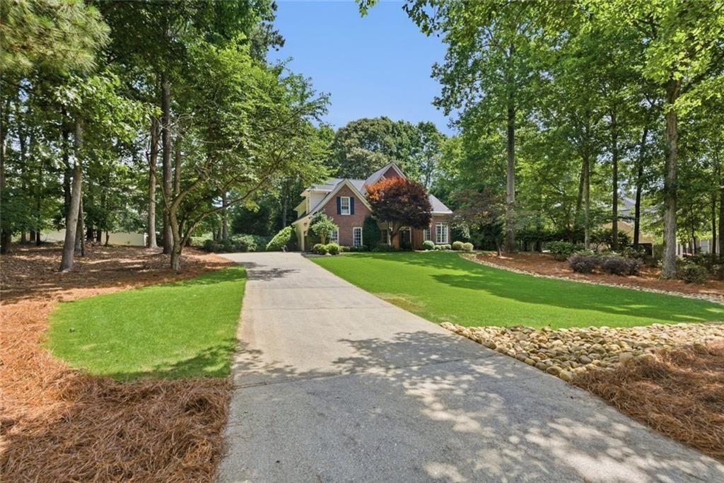 4305 Summerwood Drive
