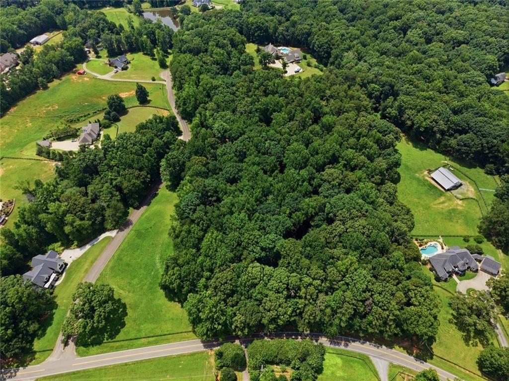 140 Sherwood Lane