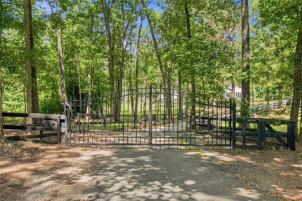 2203 Arbor Hill Road
