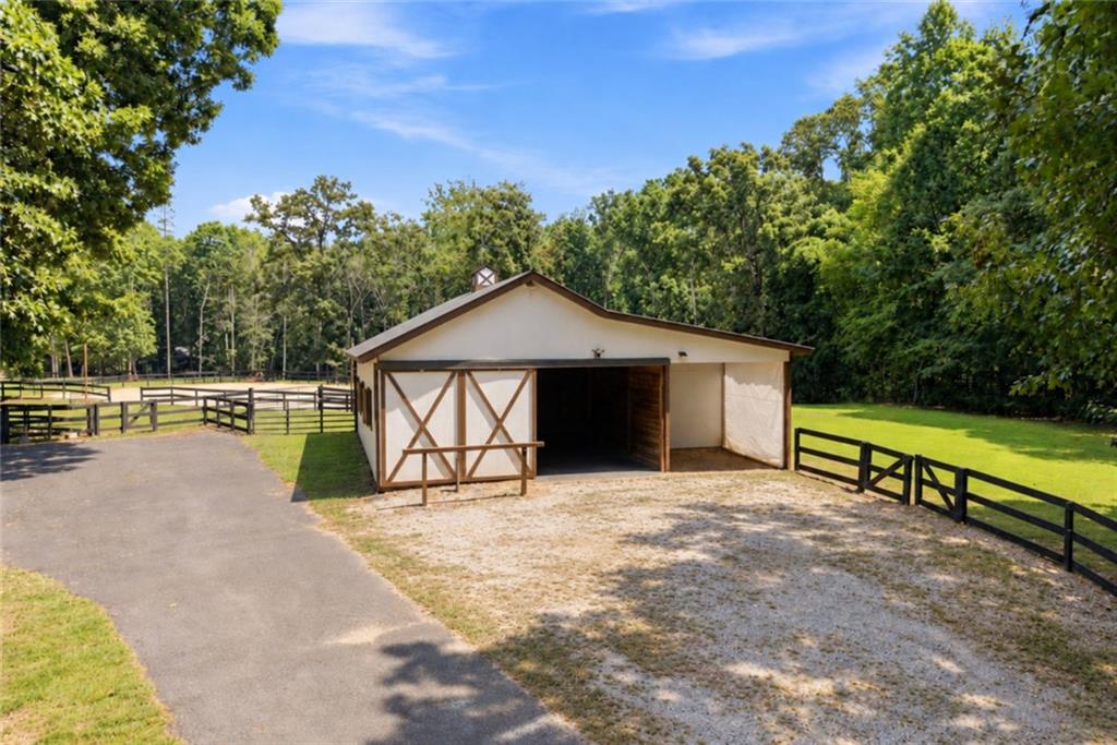 2203 Arbor Hill Road