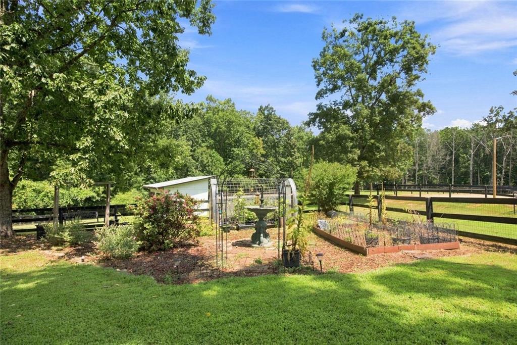 2203 Arbor Hill Road