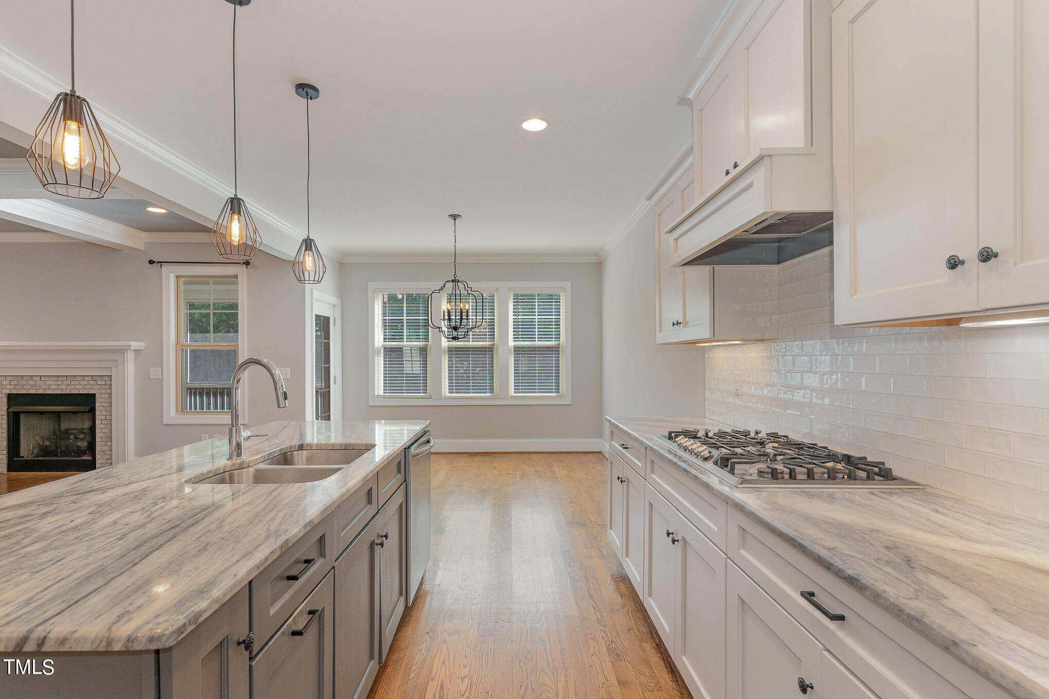 2813 Trevi Fountain Place