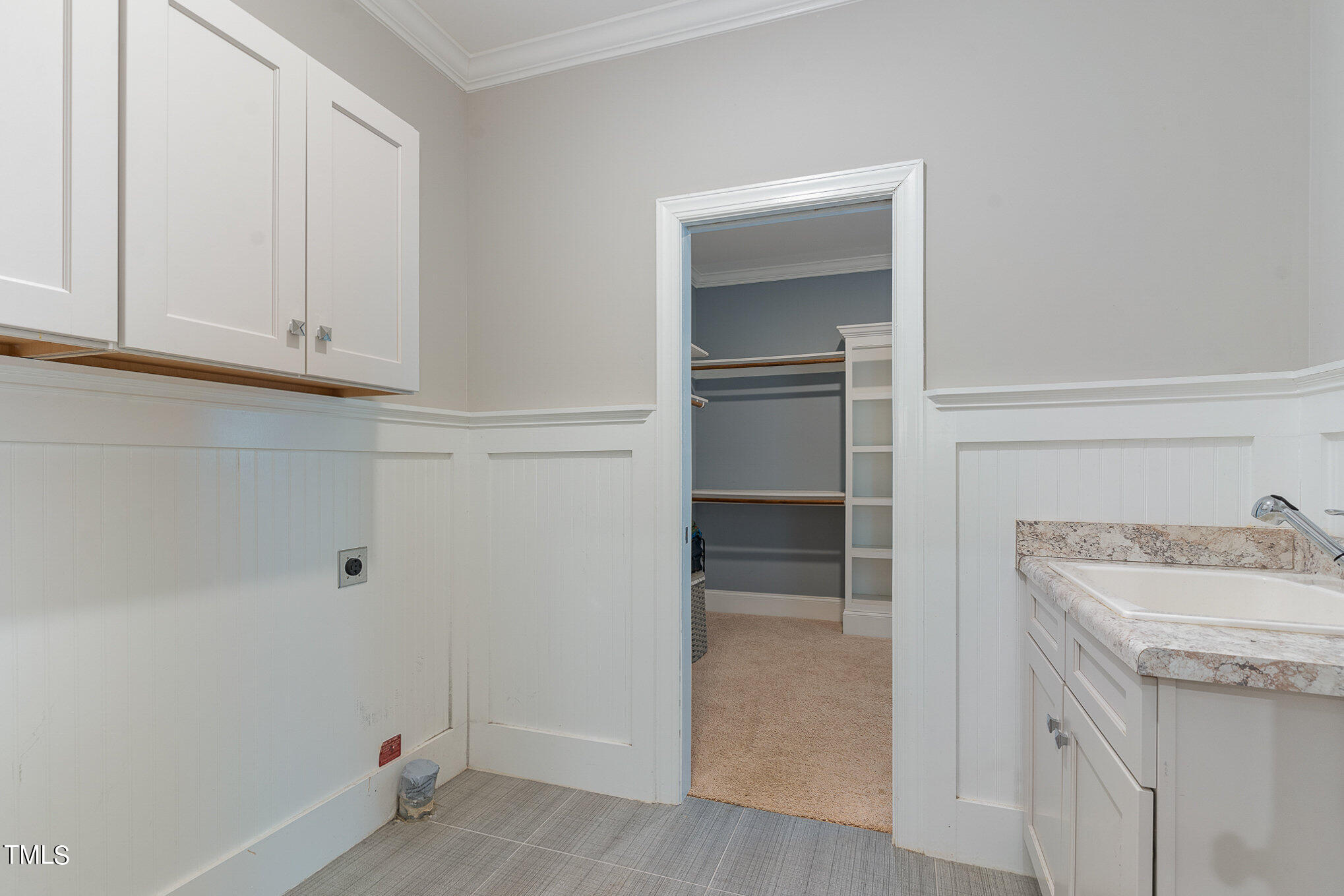 2813 Trevi Fountain Place