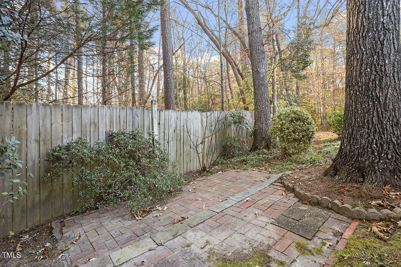 1116 Pilton Place