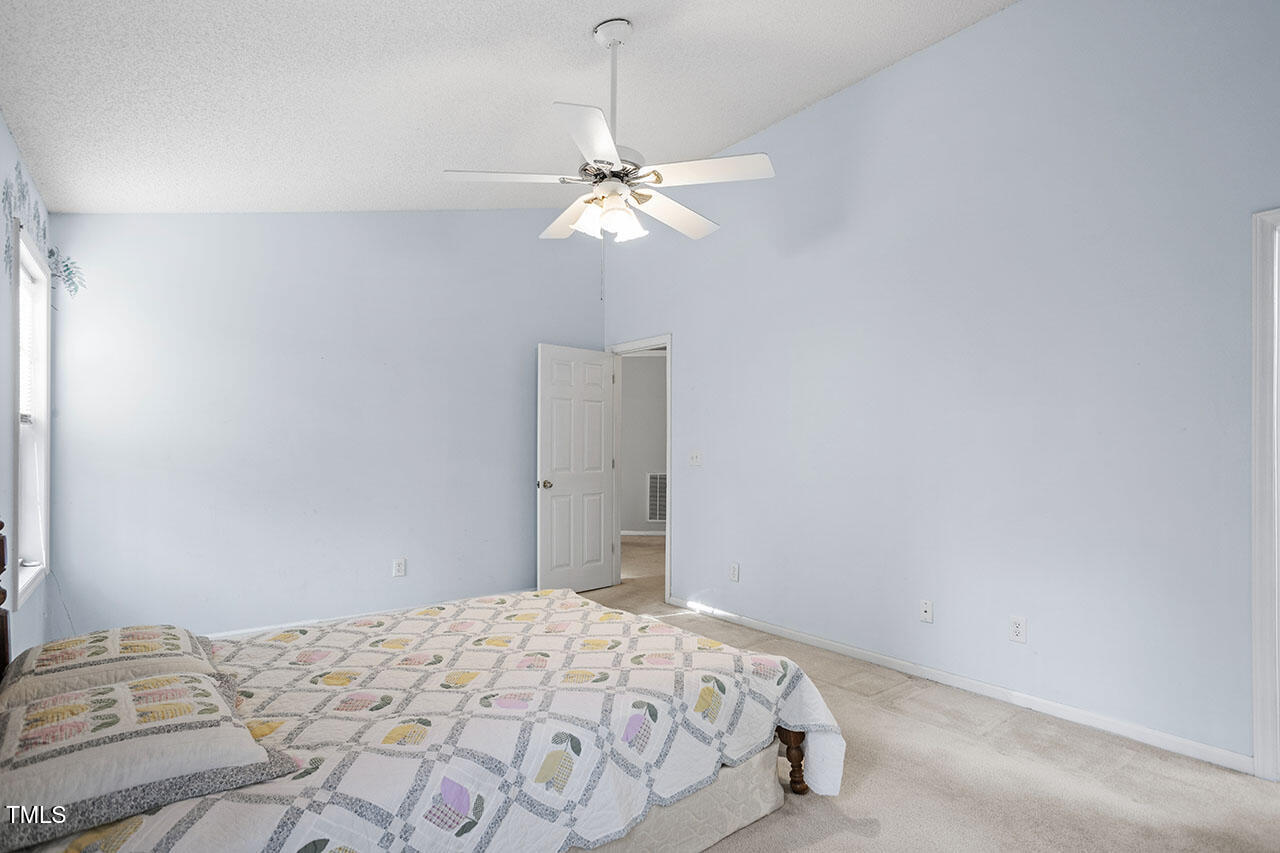 1116 Pilton Place