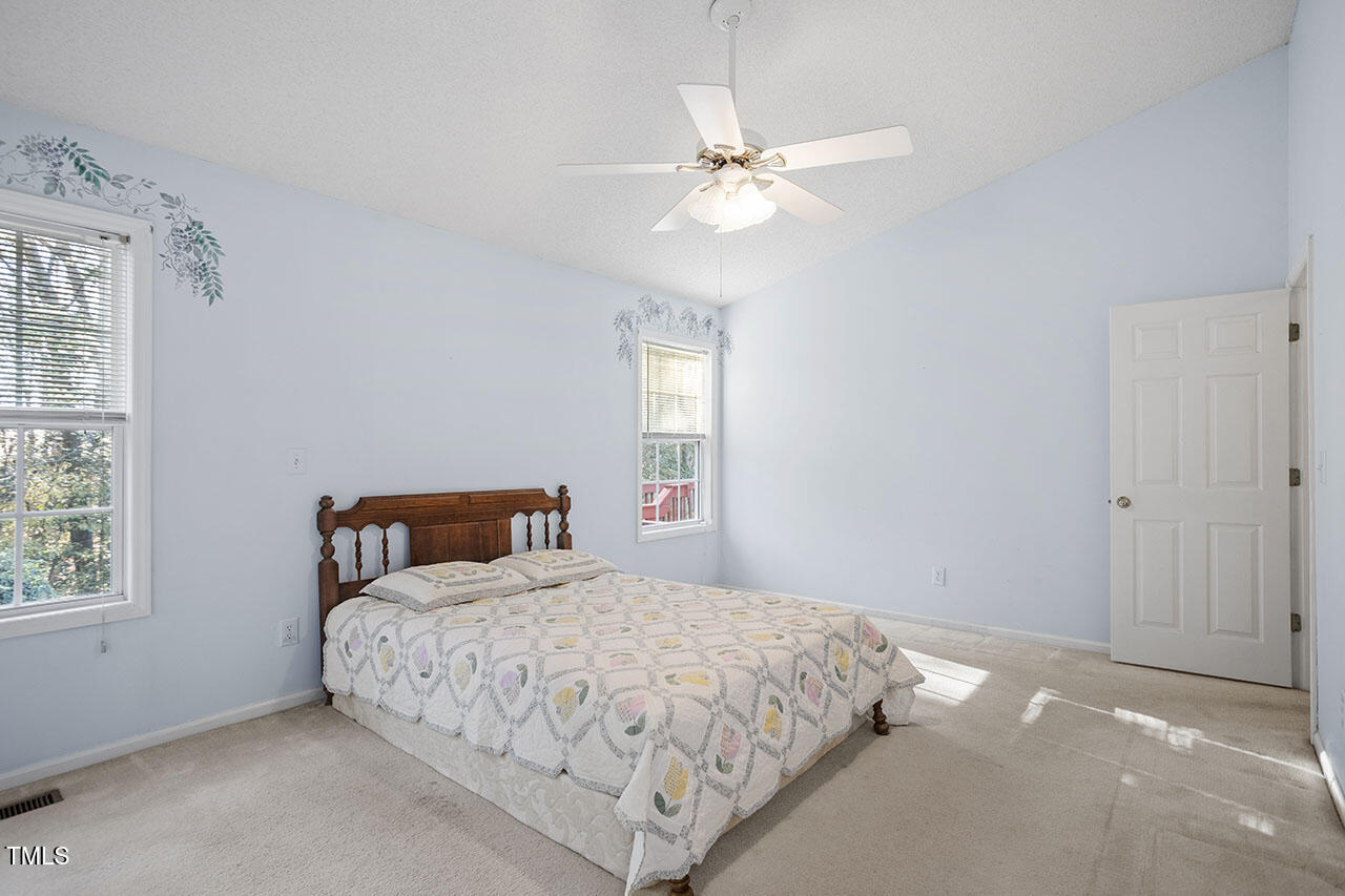 1116 Pilton Place