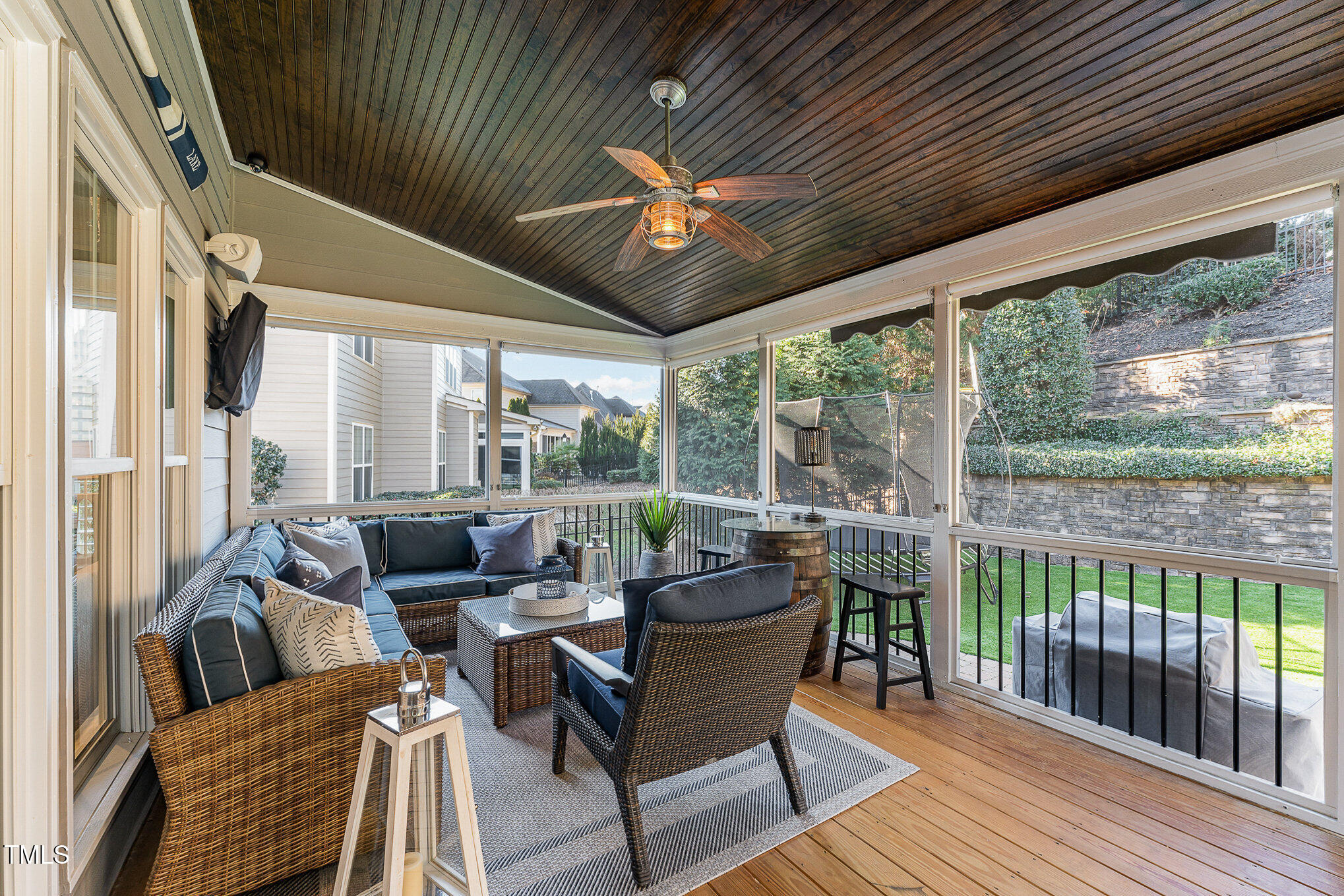 10005 Porto Fino Avenue