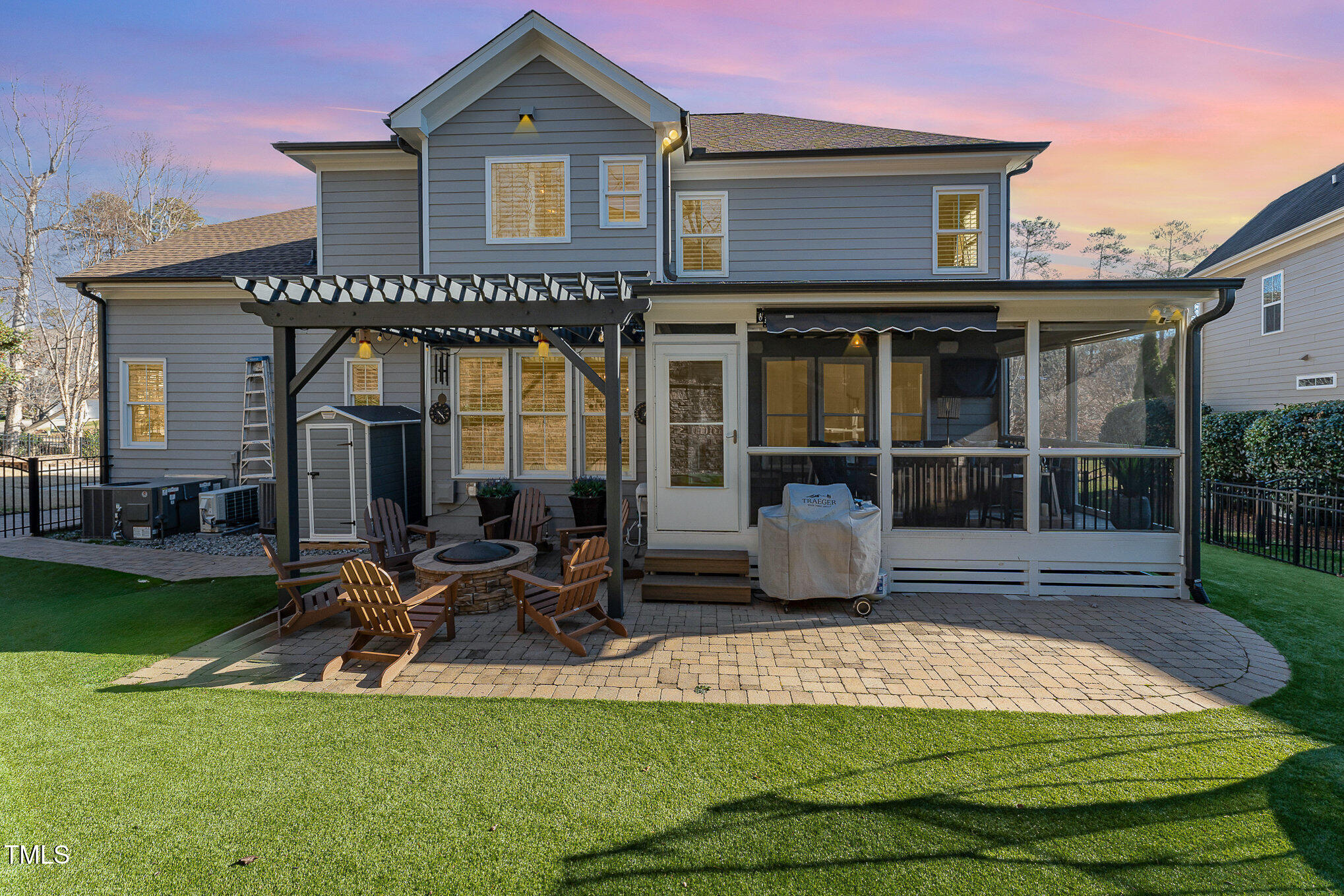 10005 Porto Fino Avenue