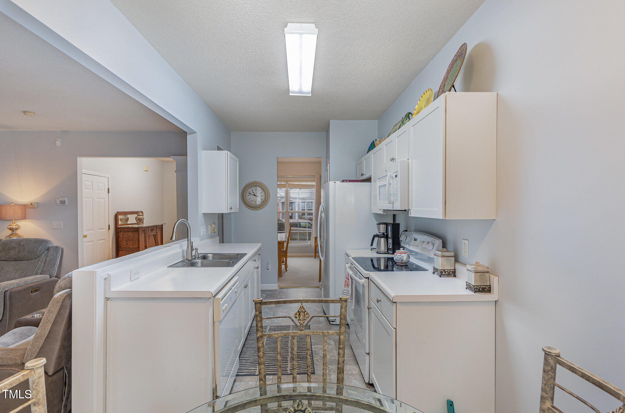 205 Durston Loop