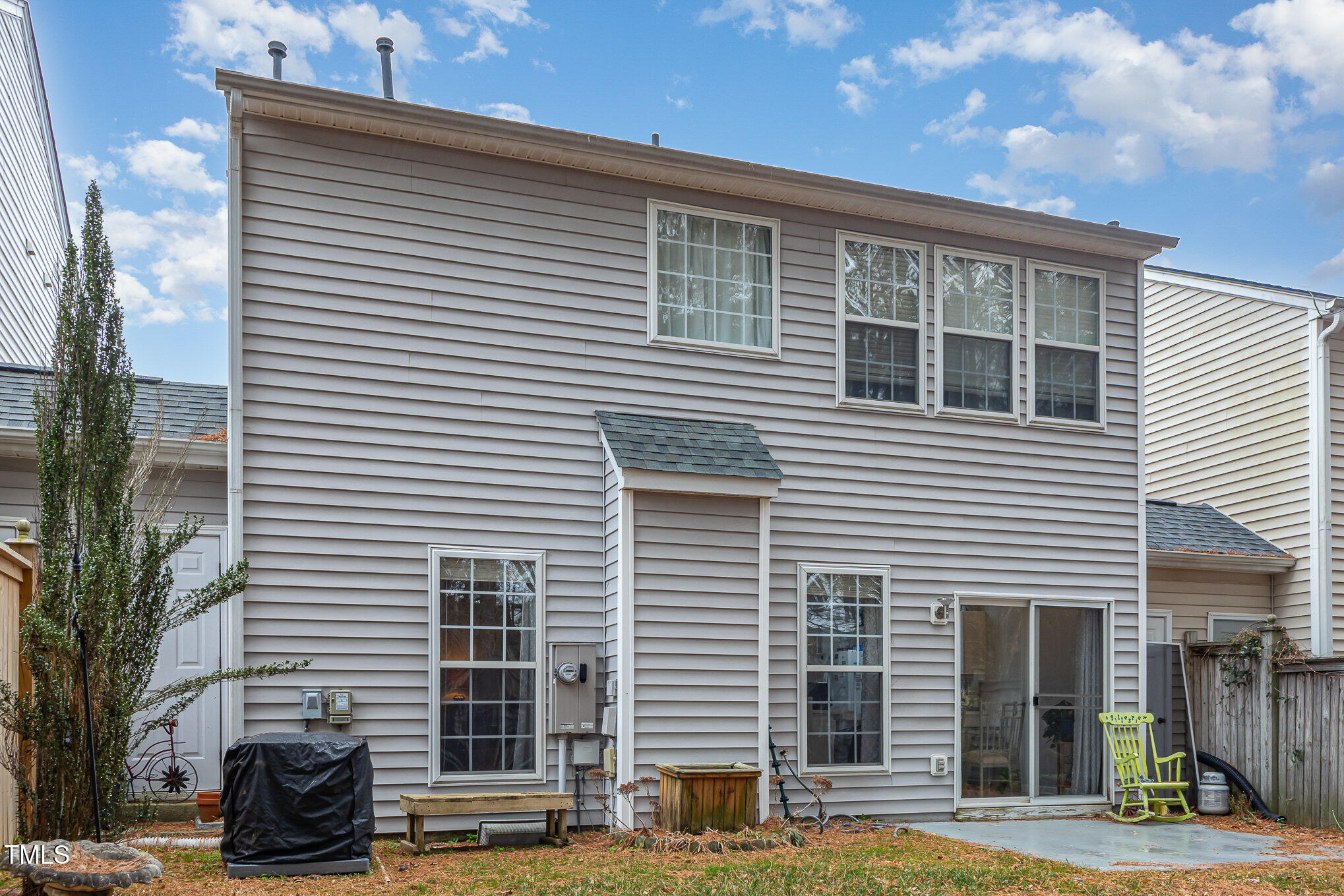 205 Durston Loop