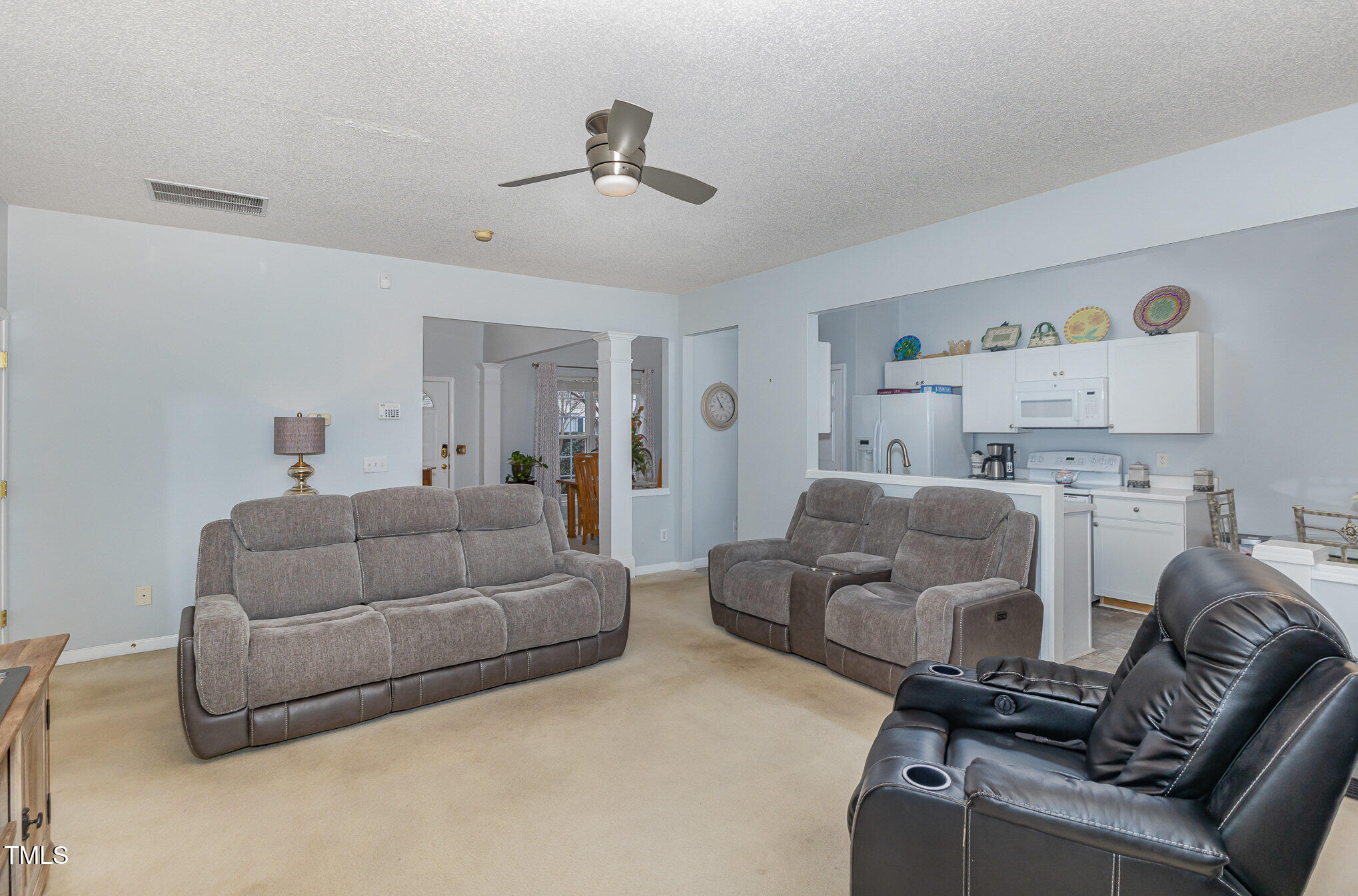 205 Durston Loop