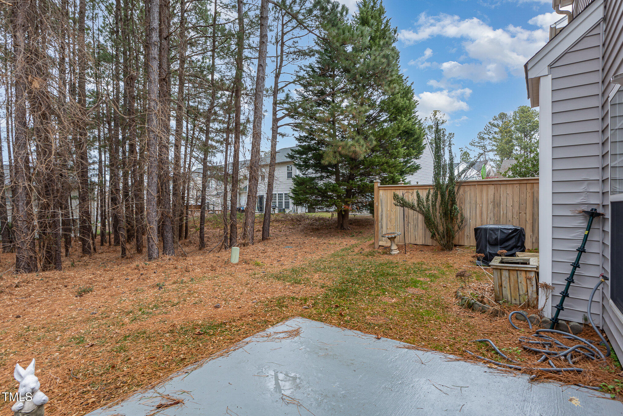 205 Durston Loop