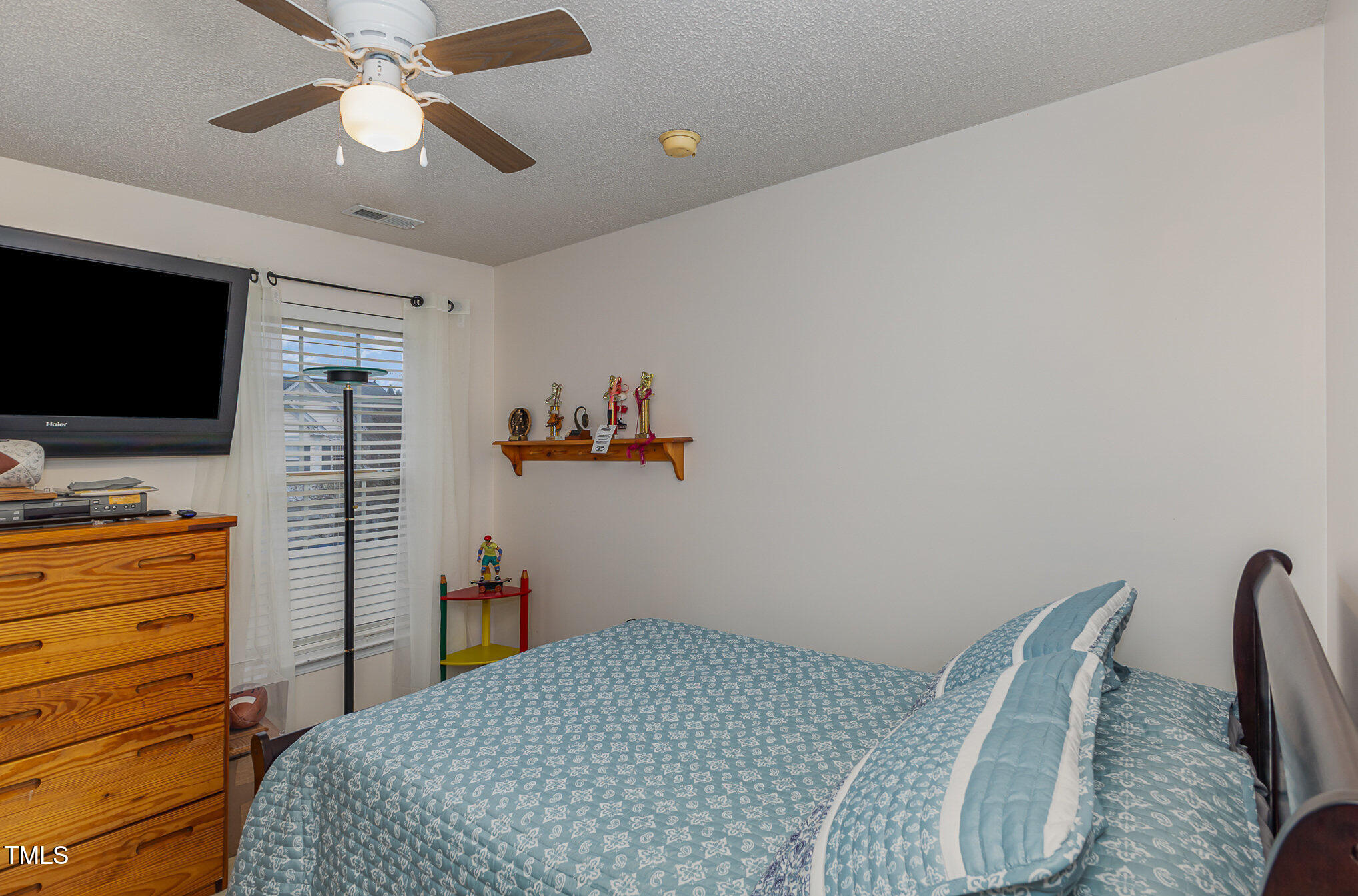 205 Durston Loop