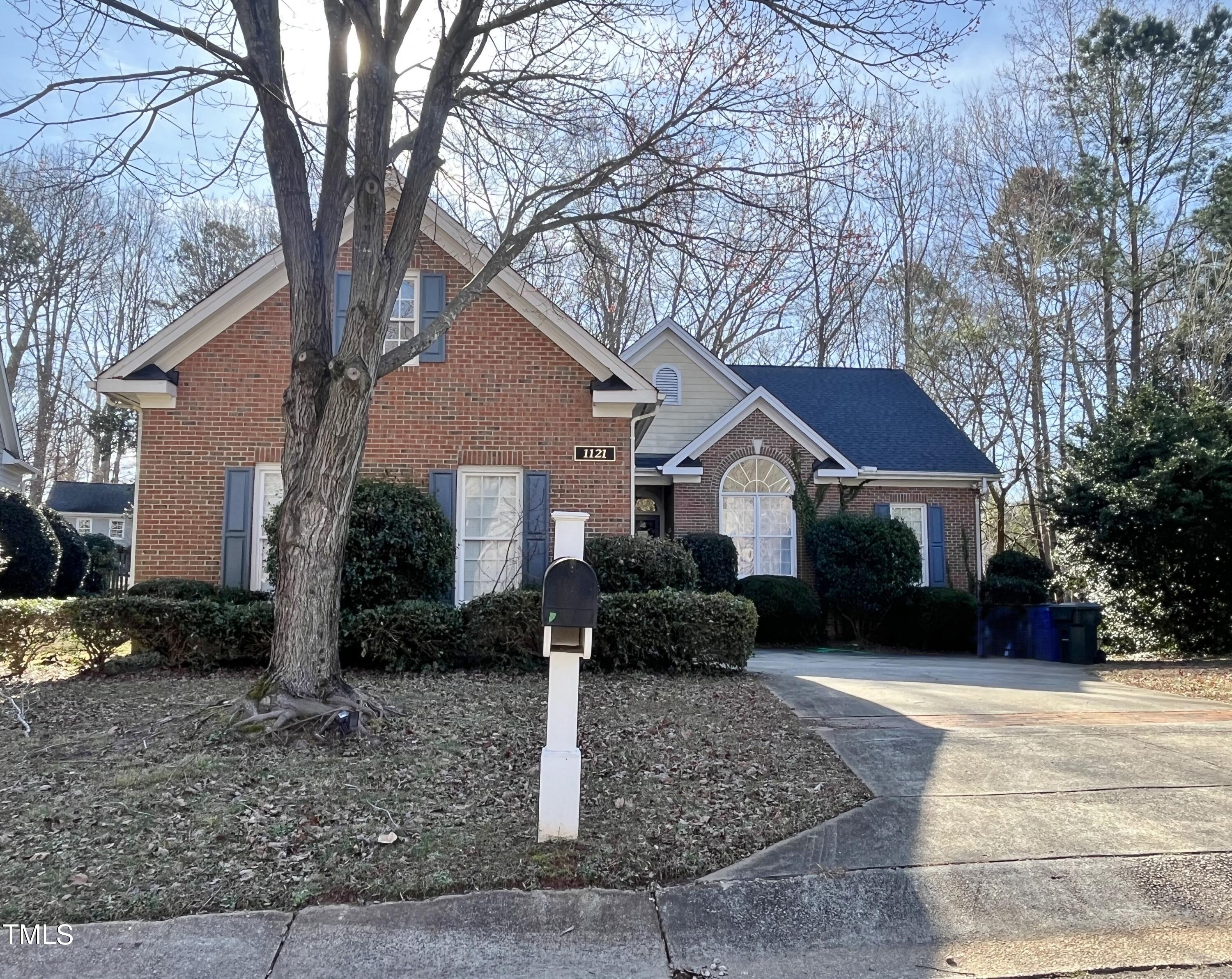 1121 Wedgeland Drive