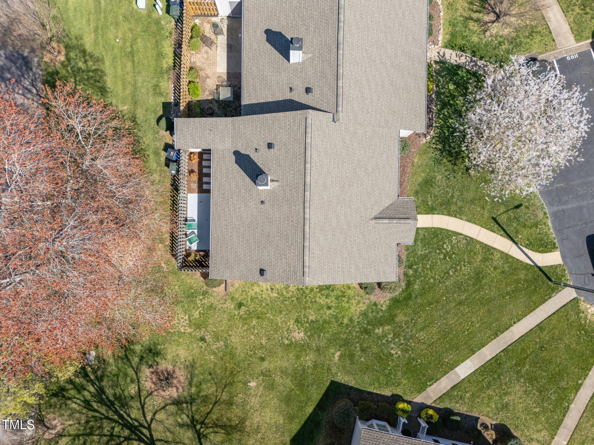 6817 Fairpoint Court