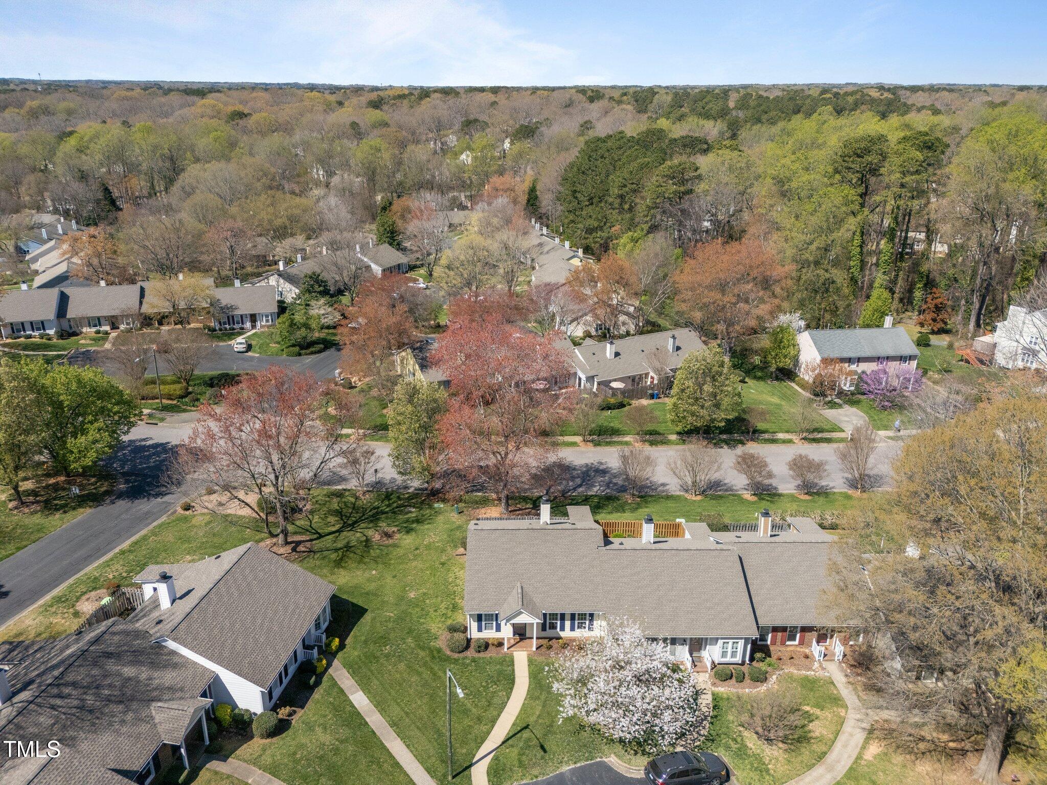 6817 Fairpoint Court