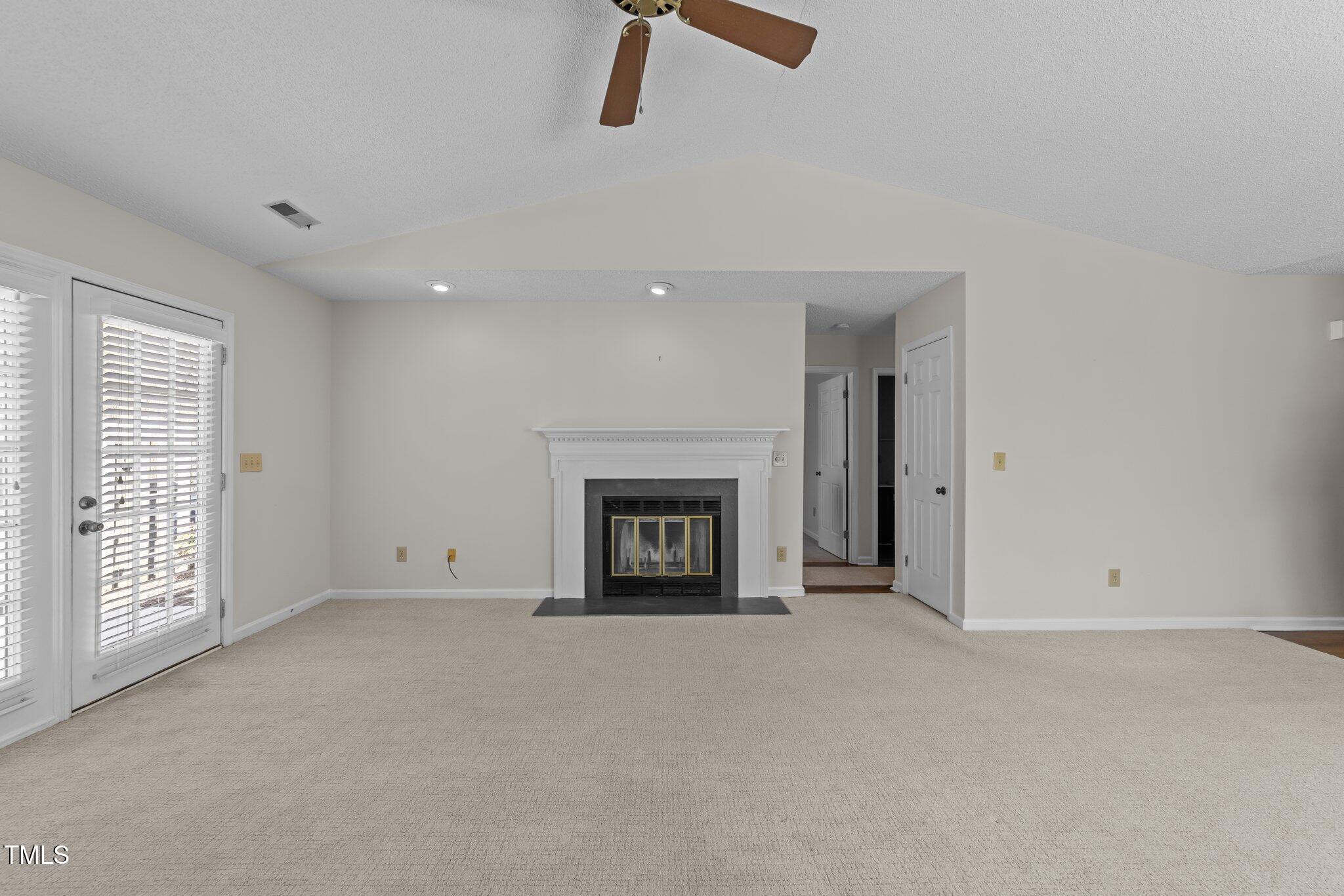 6817 Fairpoint Court