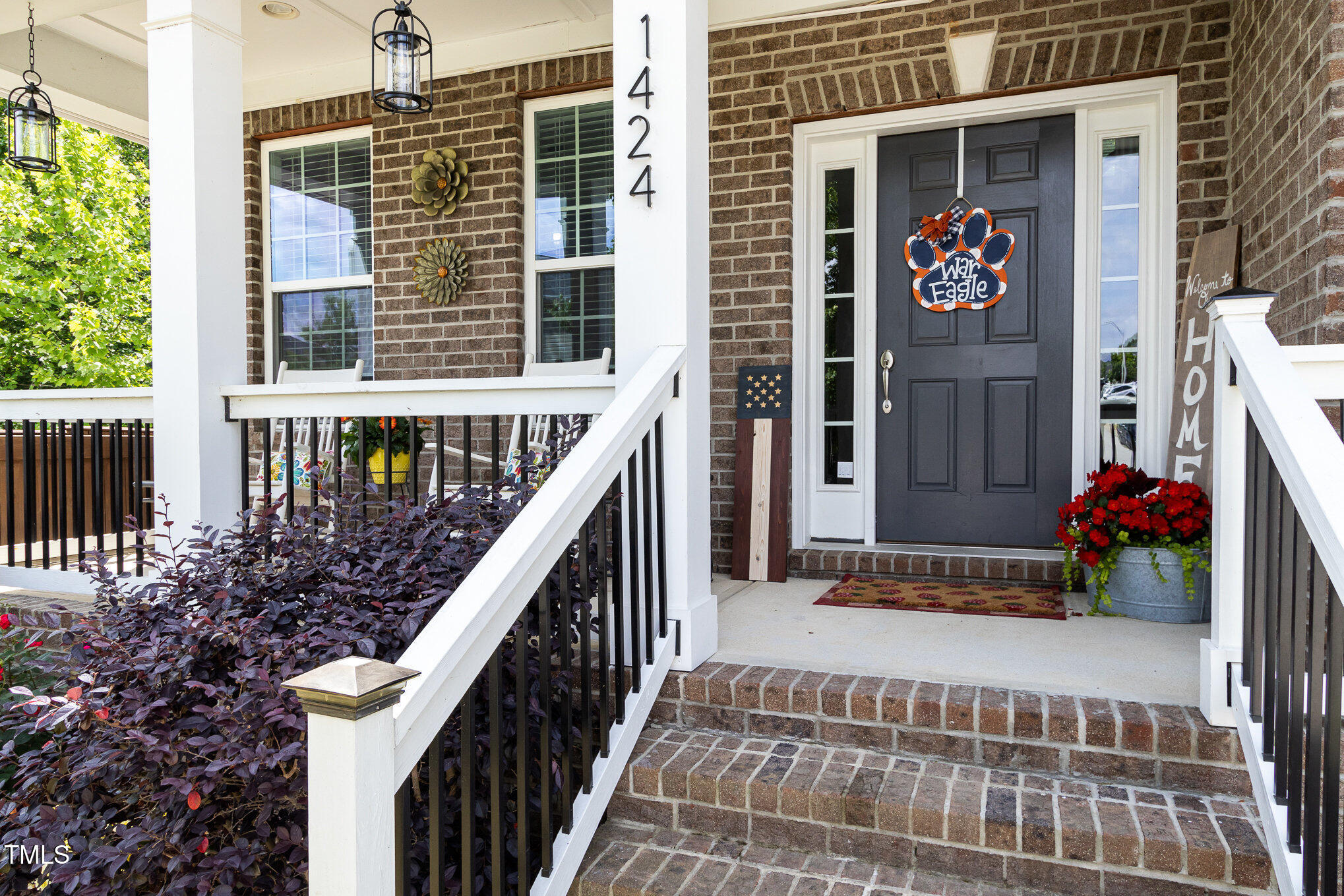 1424 Forest Fern Lane