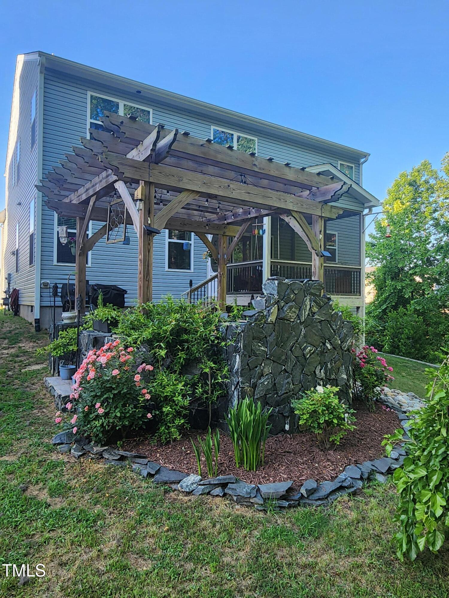 1424 Forest Fern Lane
