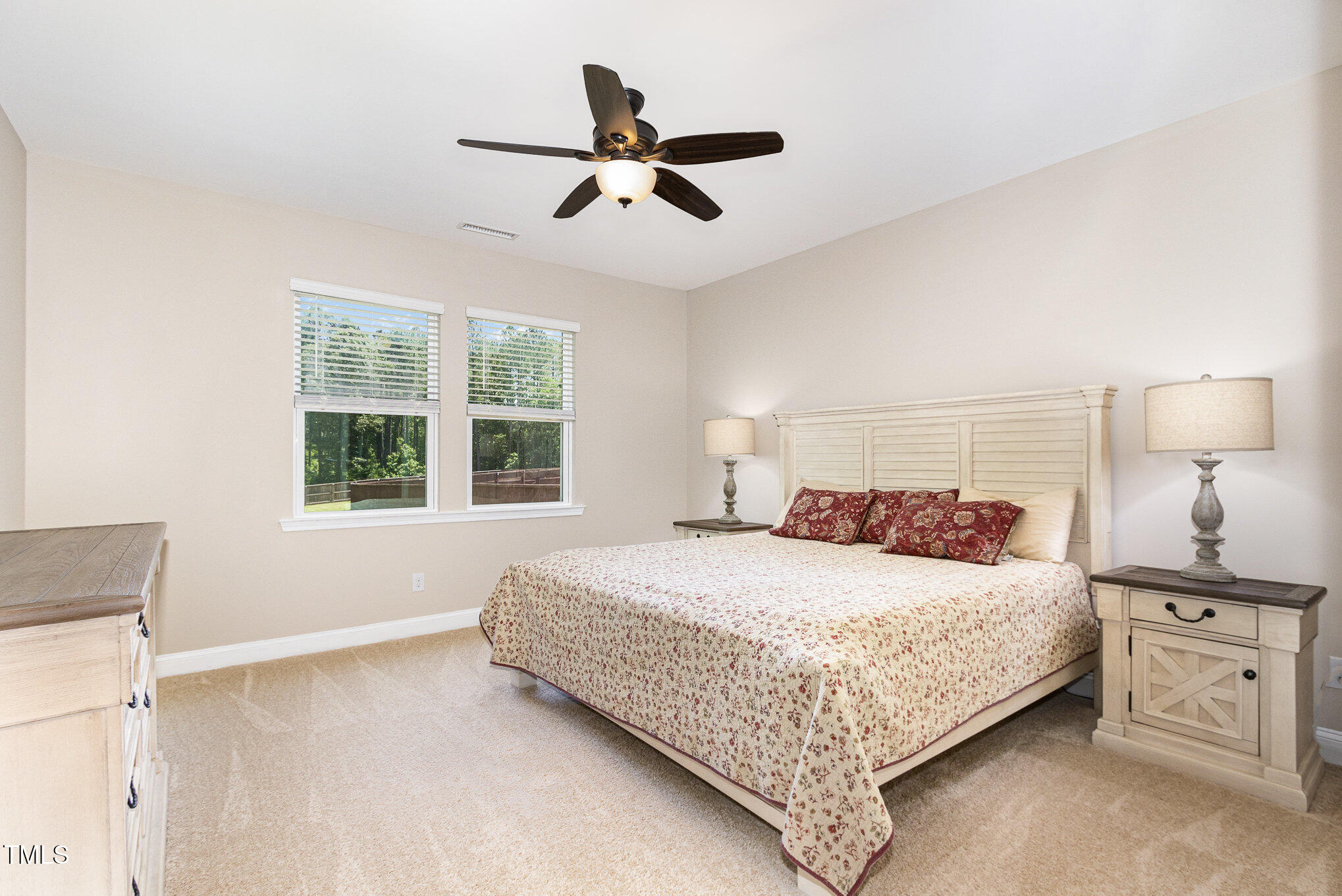 59 White Quartz Place