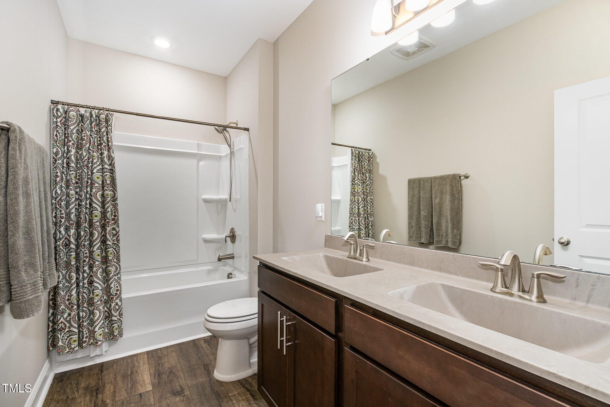 59 White Quartz Place