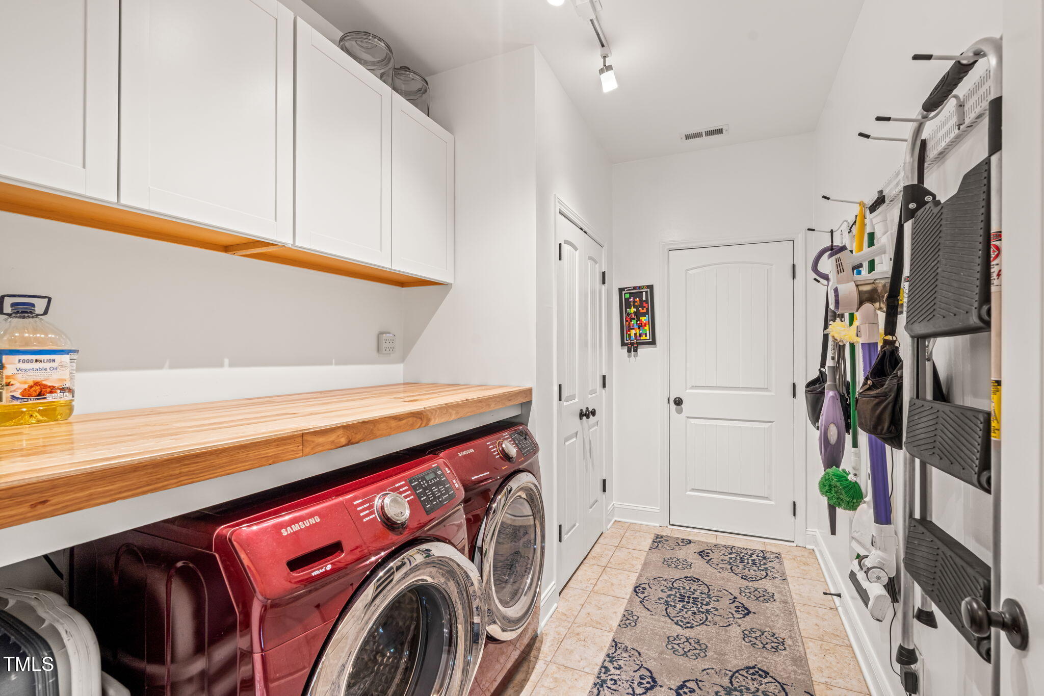 216 Tarkenton Court