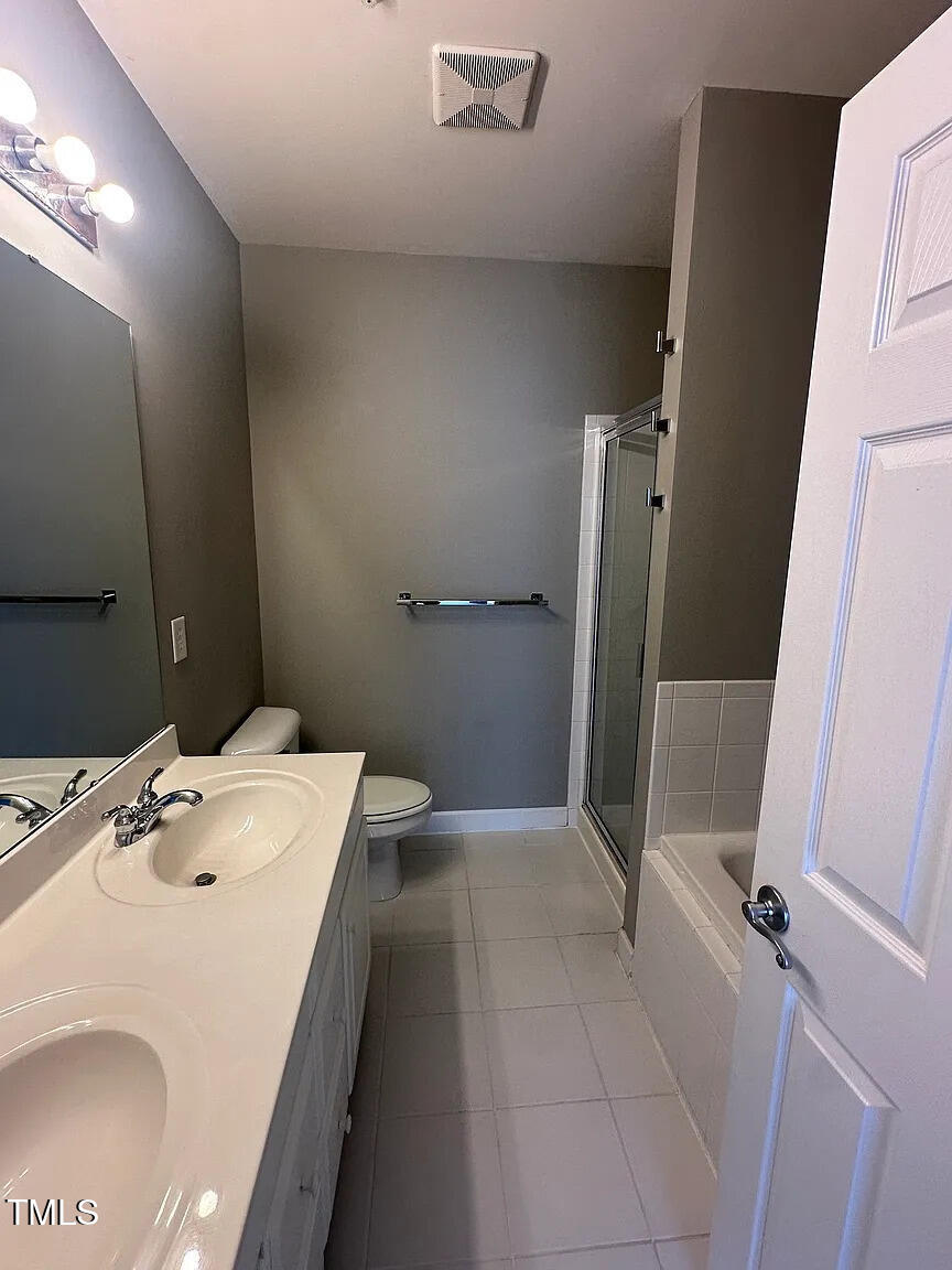 1220 Twin Branches Way # 103