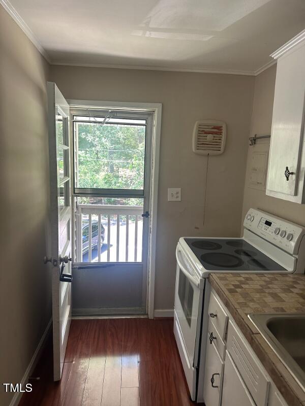 835 Daniels Street # 2c