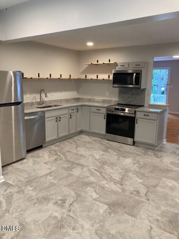 1505 Woodland Road