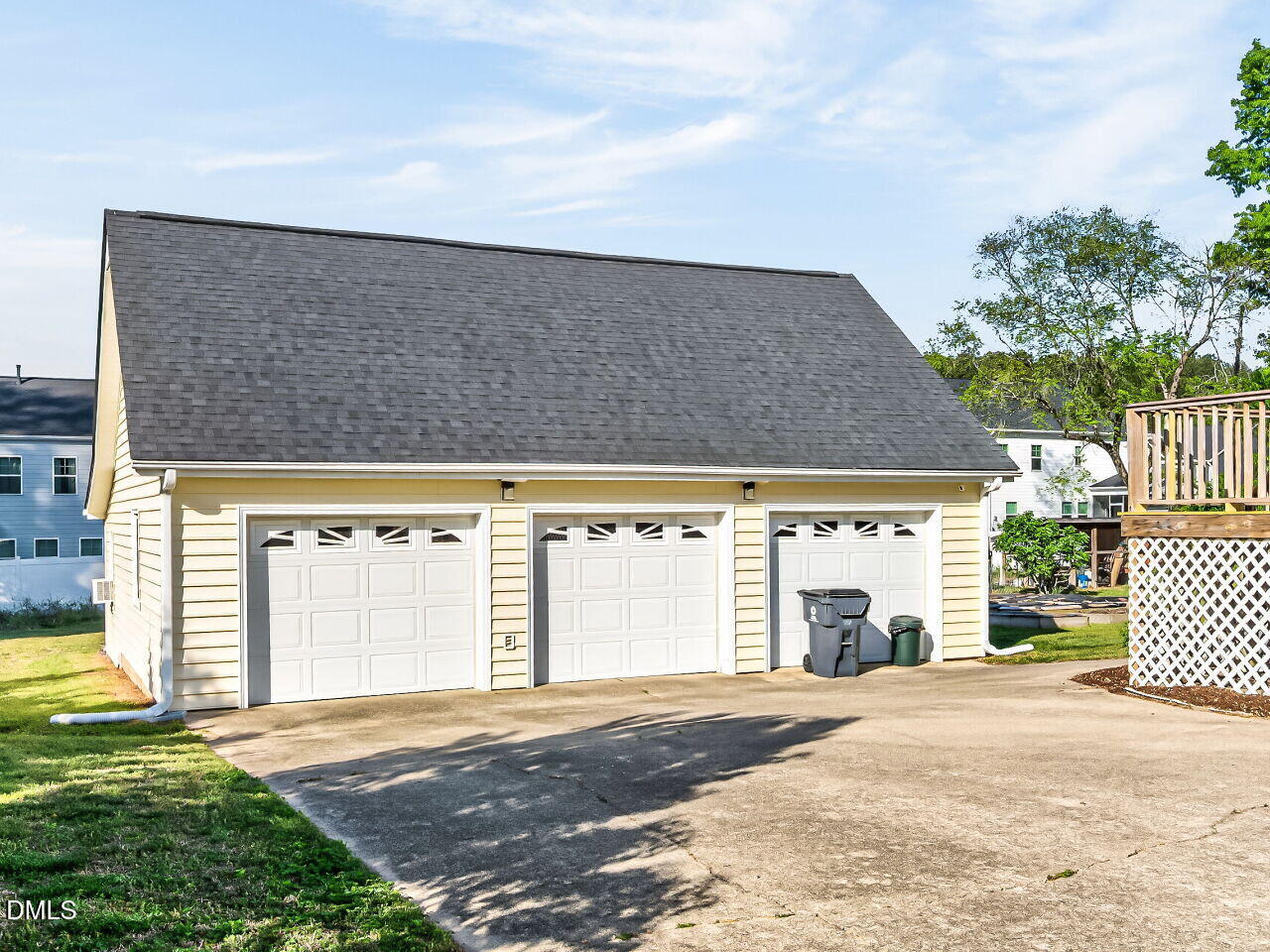 1425 Raybon Drive