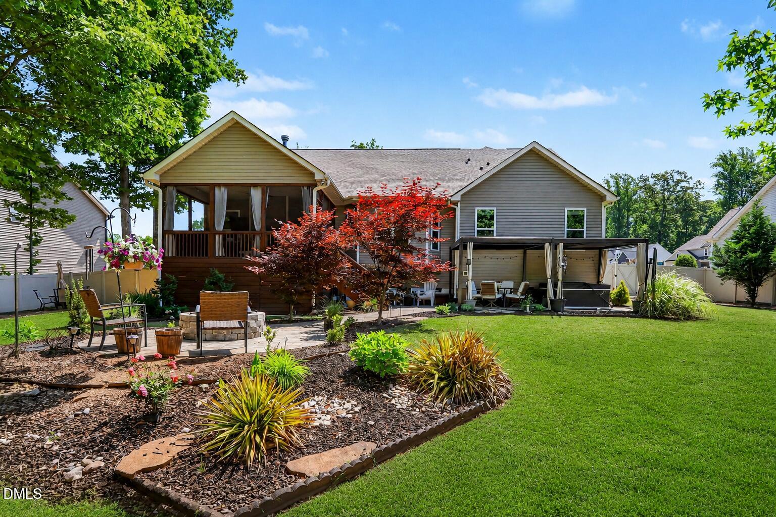303 Laurel Oaks Drive