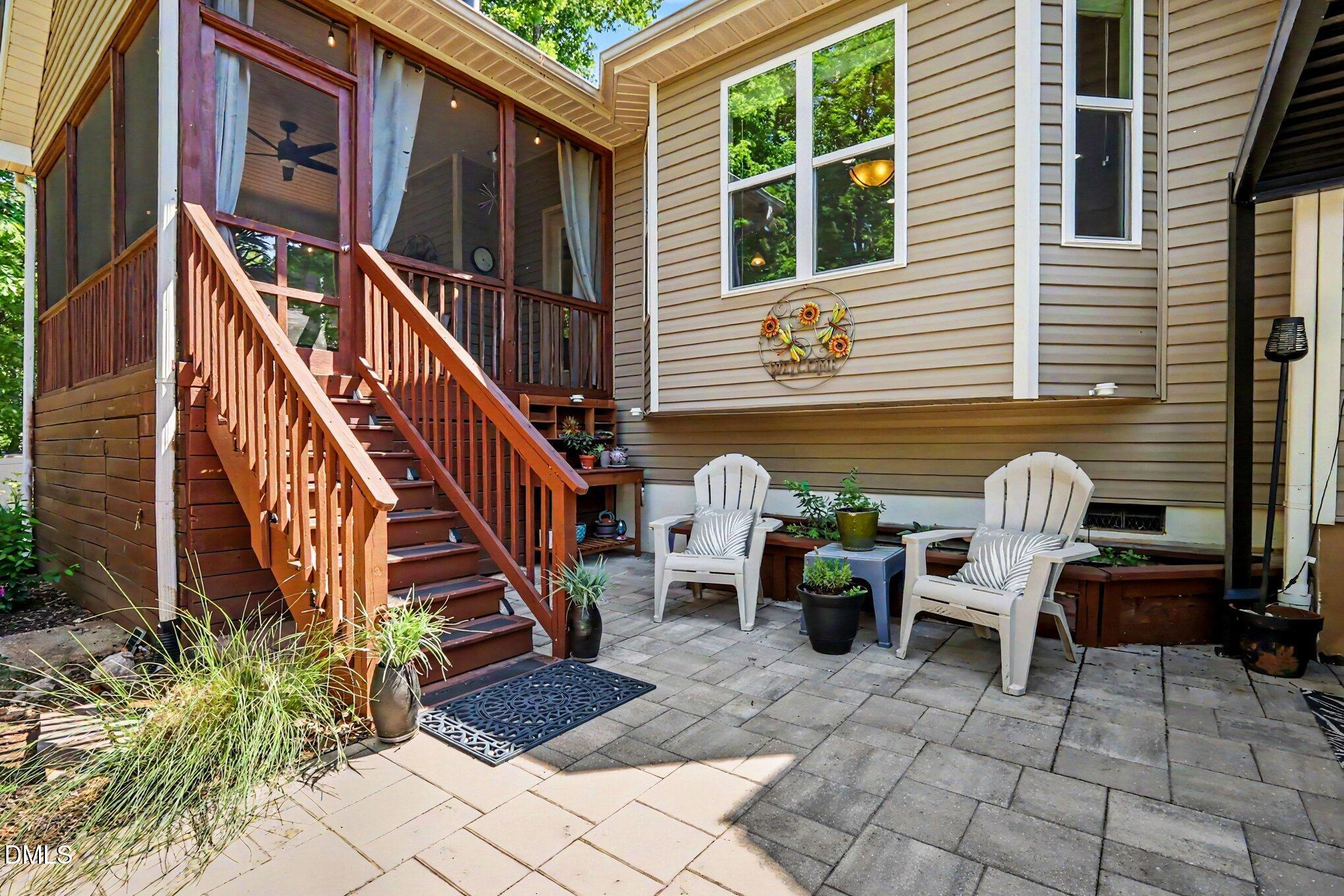 303 Laurel Oaks Drive