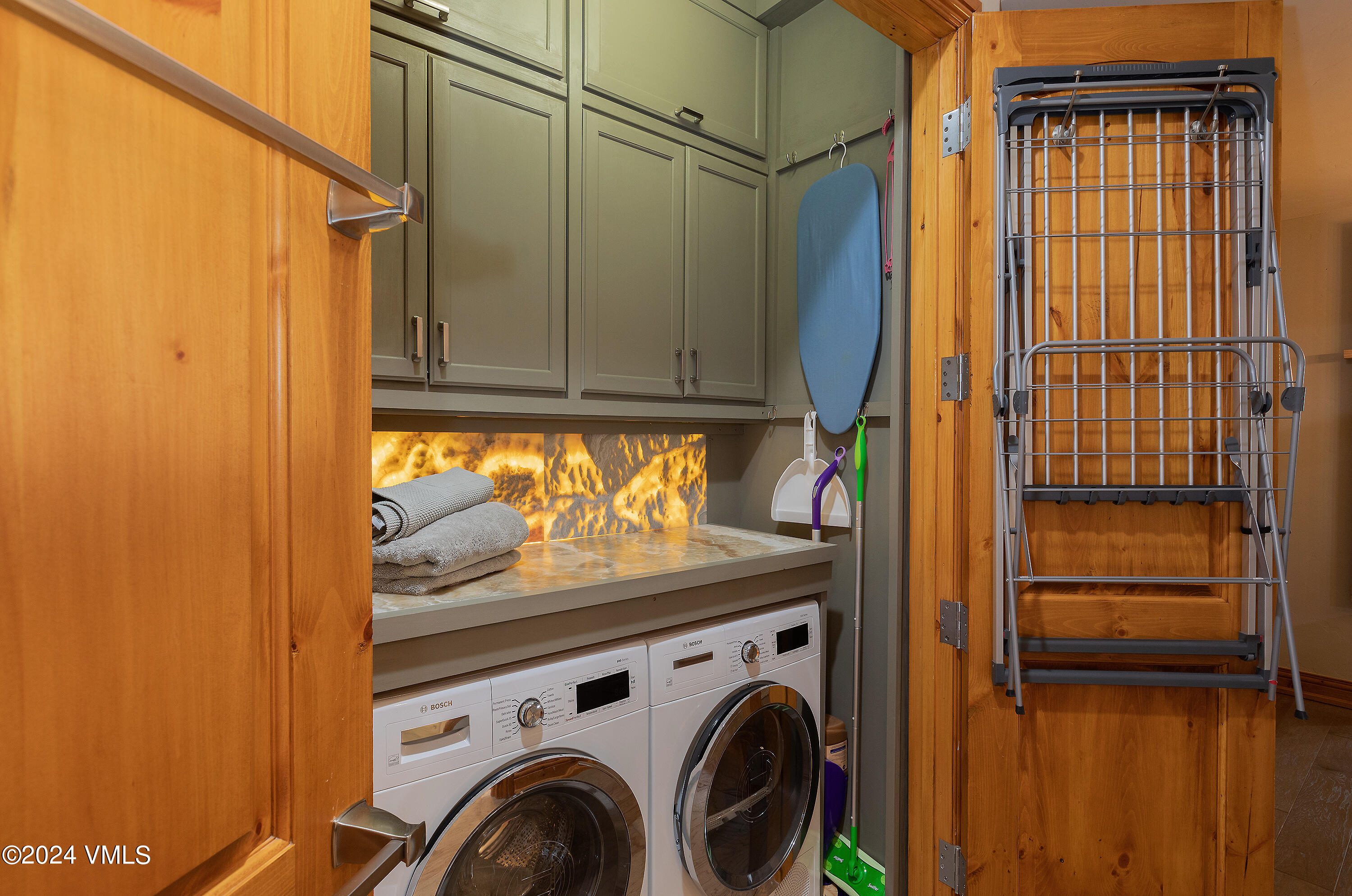 663 Sawatch Drive D-6