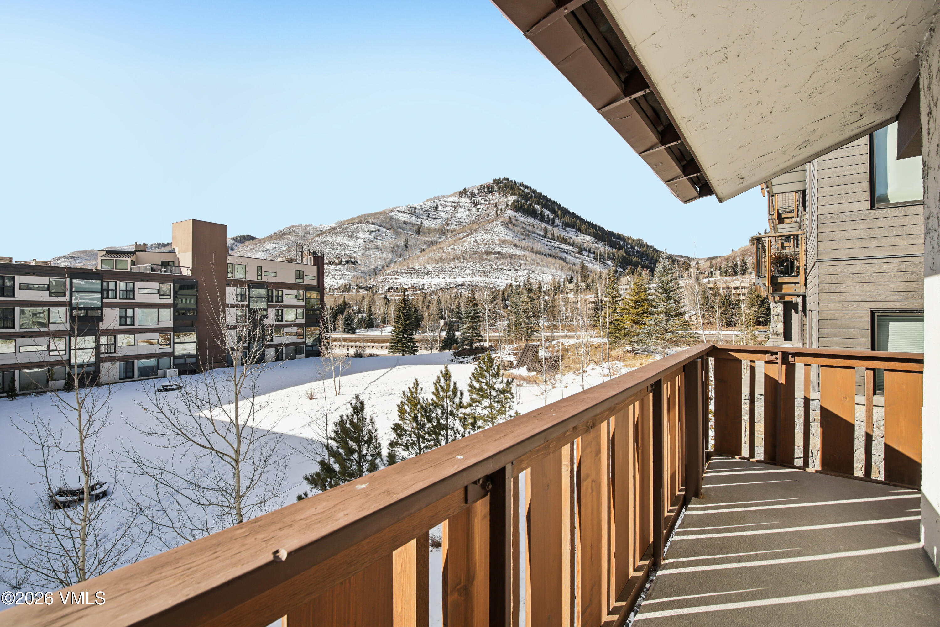 707 W Lionshead Circle B-6