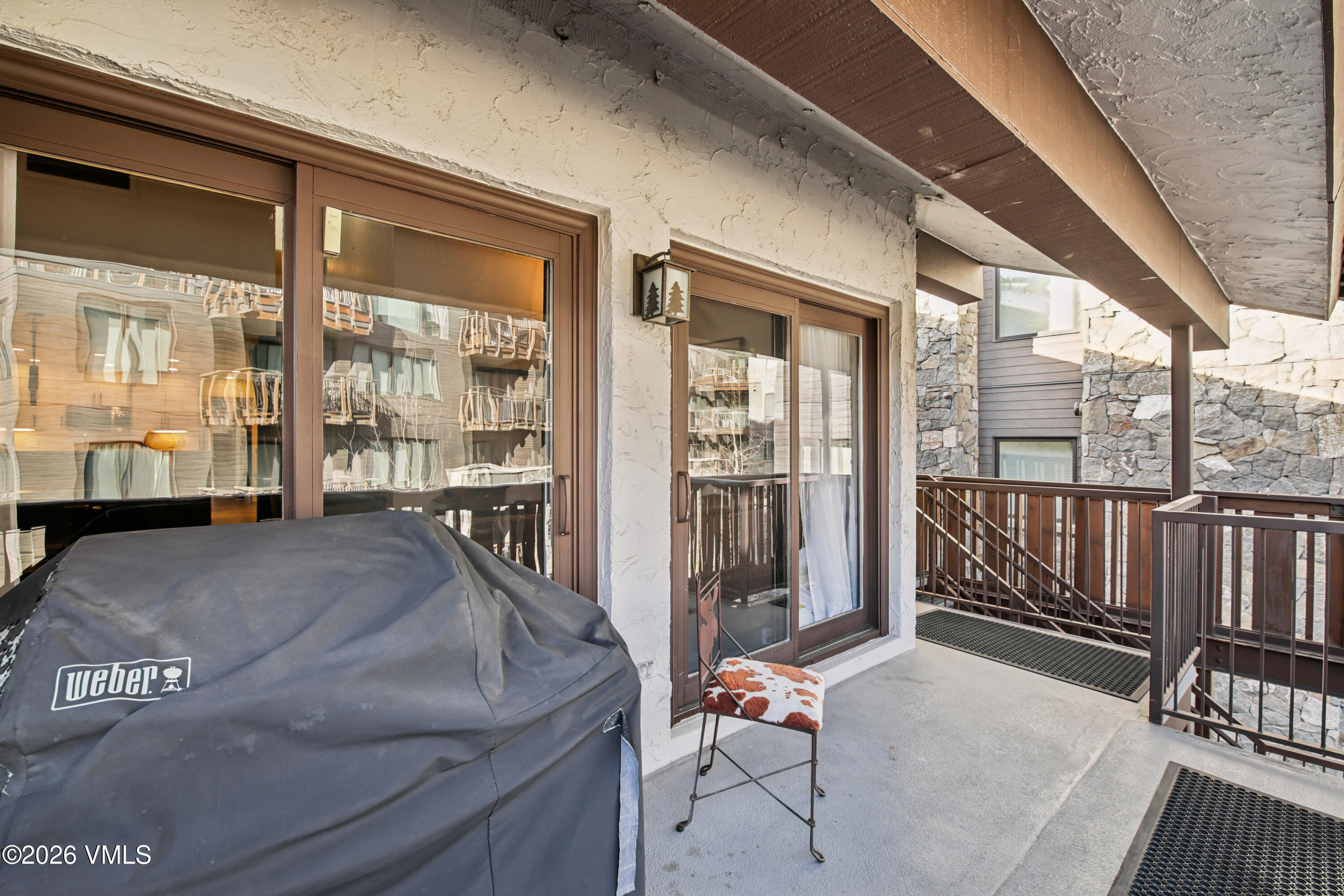 707 W Lionshead Circle B-6