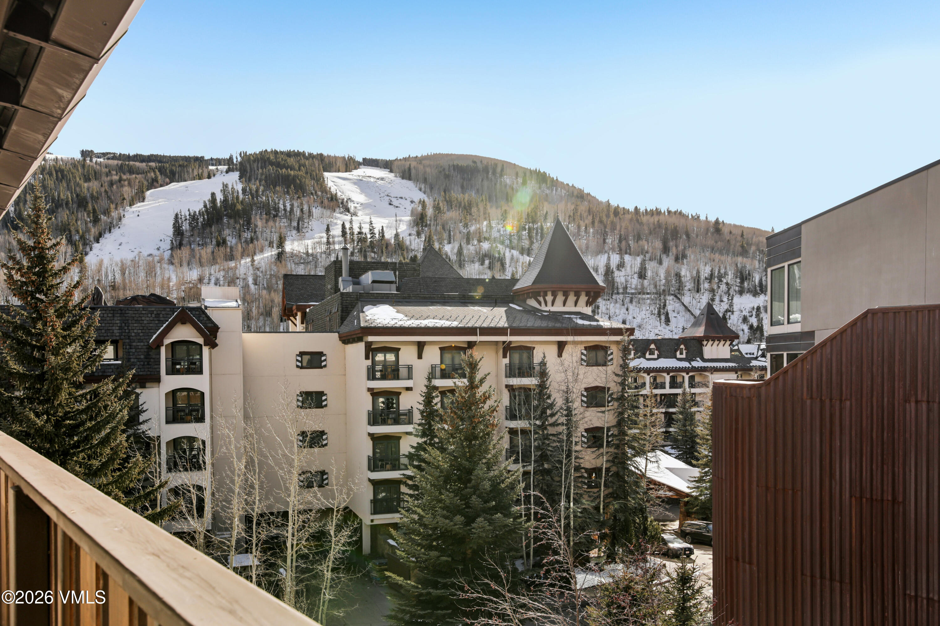 707 W Lionshead Circle B-6